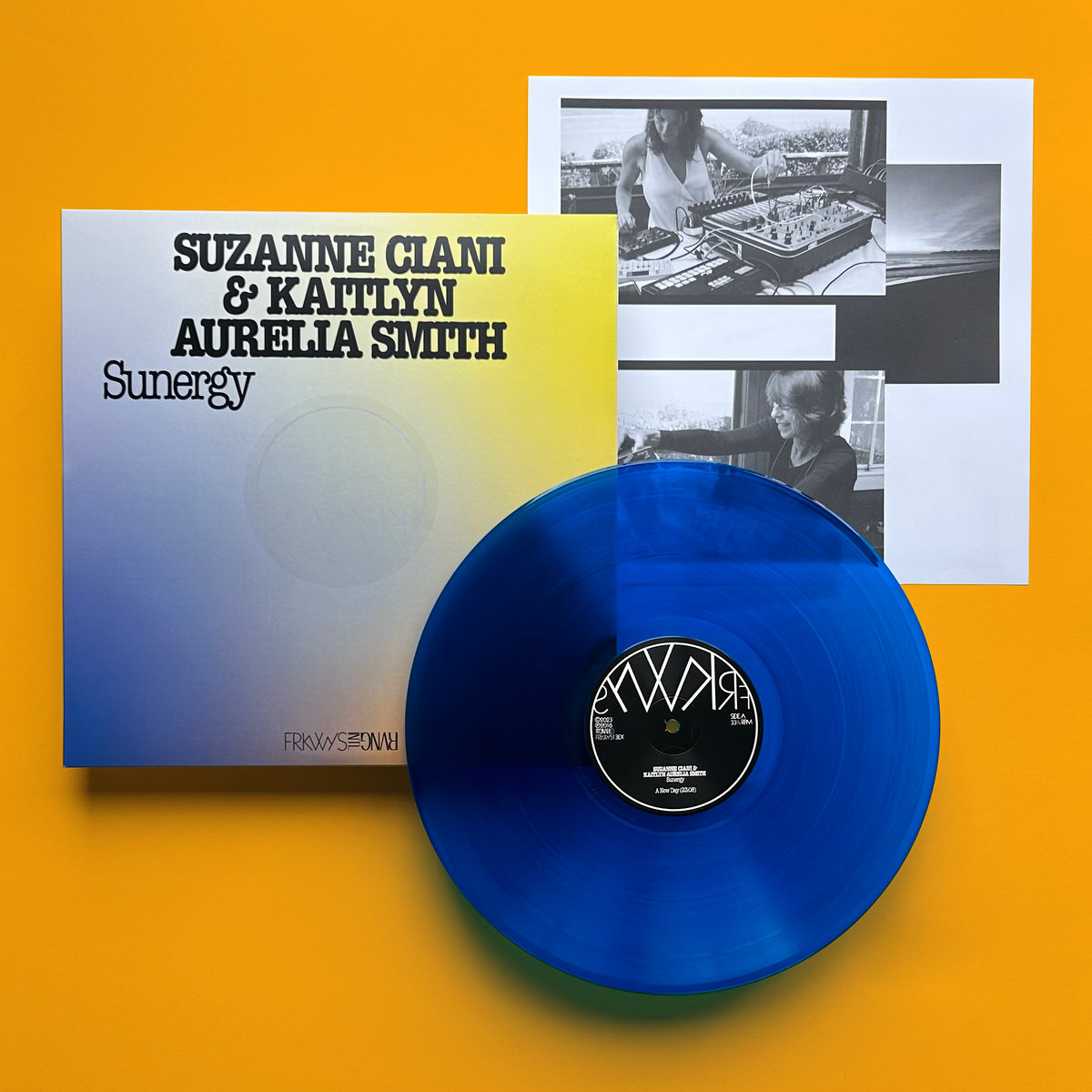 Kaitlyn Aurelia Smith & Suzanne Ciani - FRKWYS Vol.13: Sunergy - LP (Pacific Blue) - Image 2